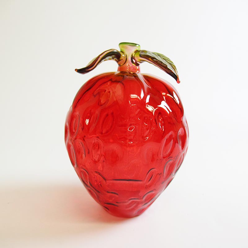 DECO Glass Strawberry/I04-3137